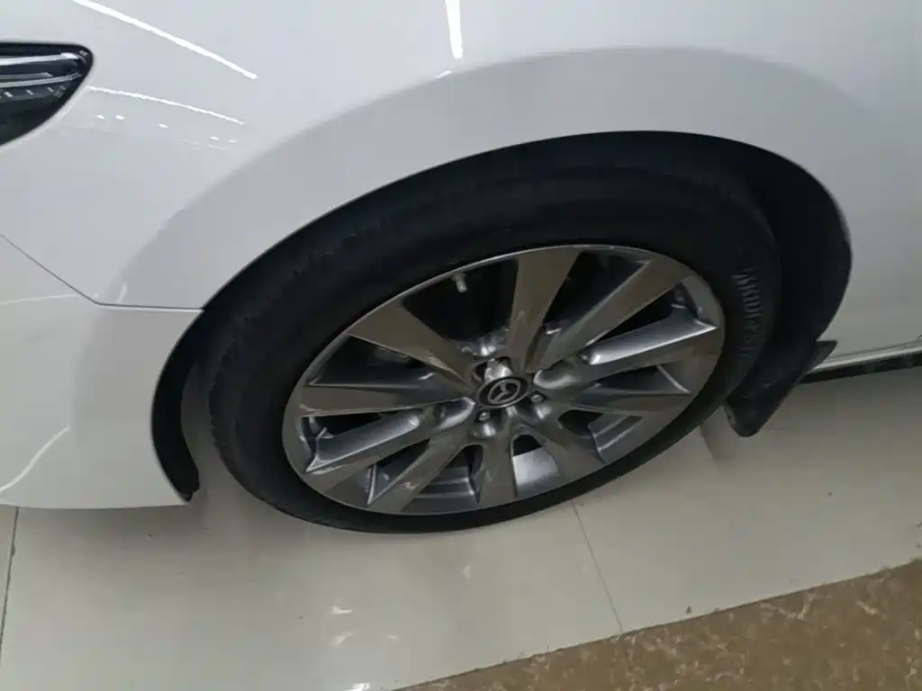 Mazda 3 Axela — миниатюра 23