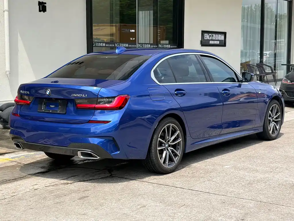 BMW 3 Series — миниатюра 5
