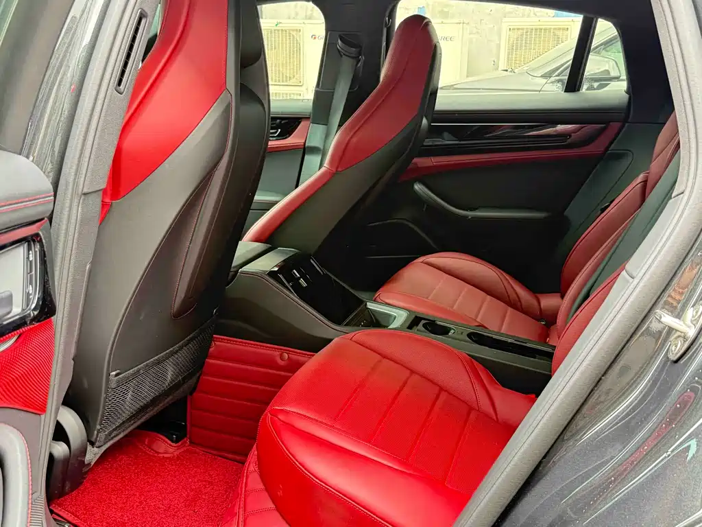 Porsche Panamera — миниатюра 5