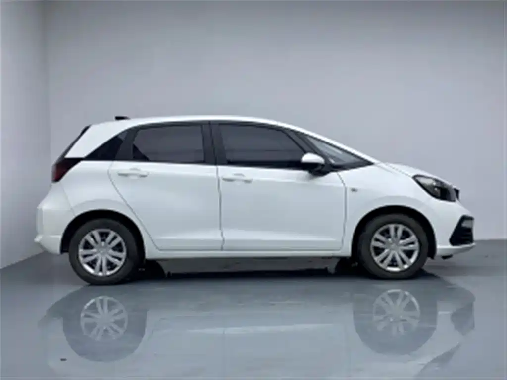 Honda Fit — миниатюра 2
