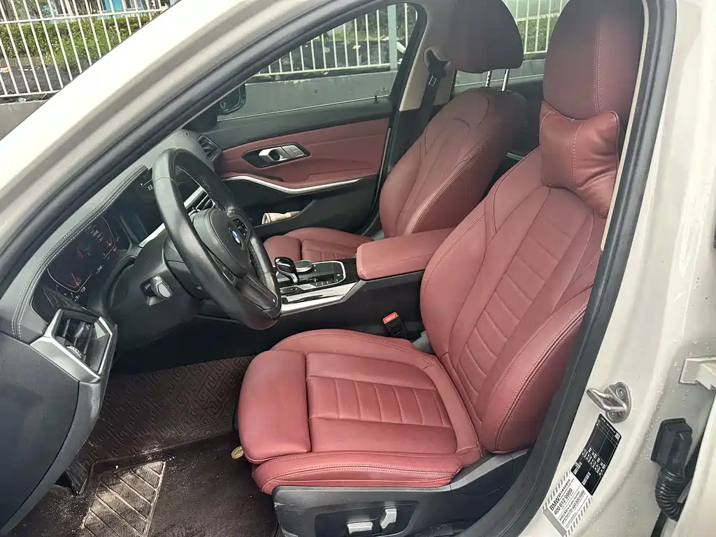 BMW 3 Series — миниатюра 8