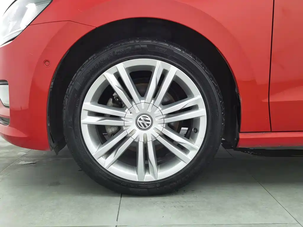 Volkswagen Golf Sportsvan — миниатюра 17