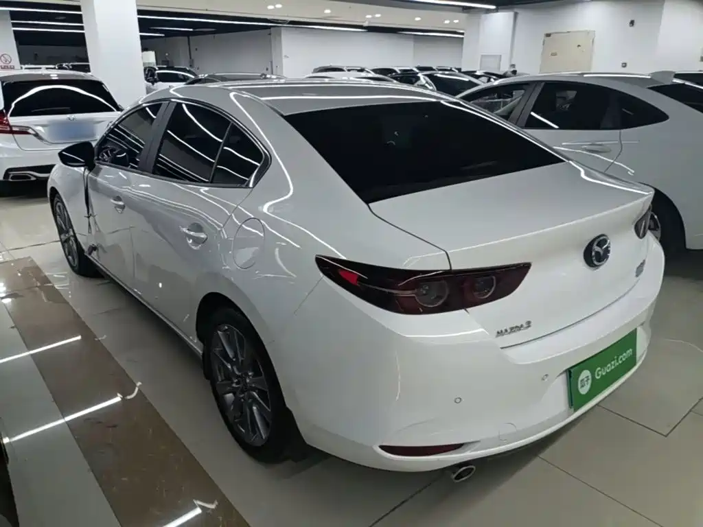 Mazda 3 Axela — миниатюра 5