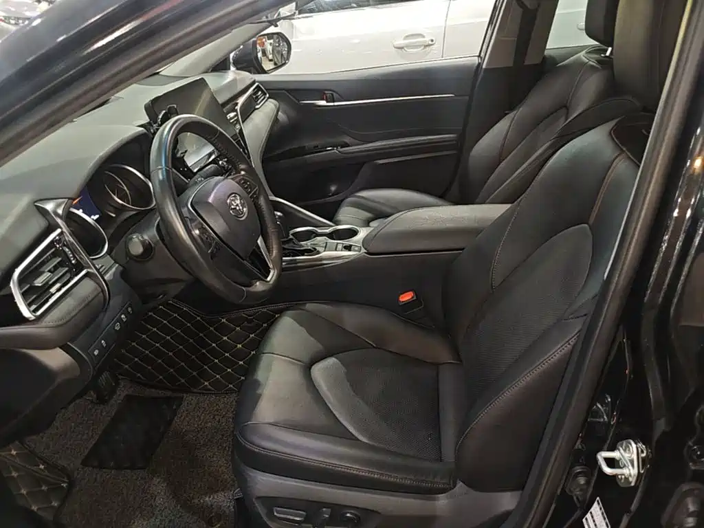 Toyota Camry — миниатюра 15