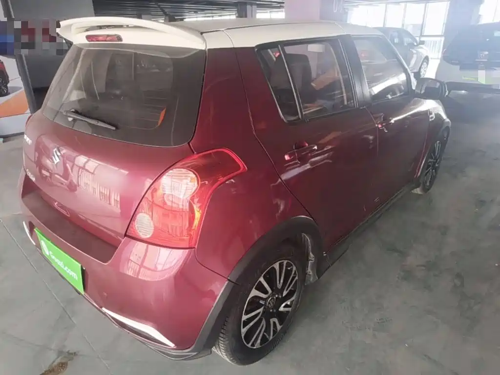 Suzuki Swift — миниатюра 7
