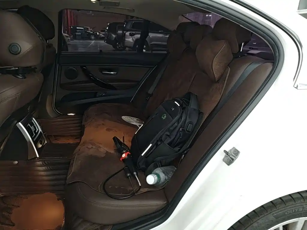 BMW 3 Series — миниатюра 17