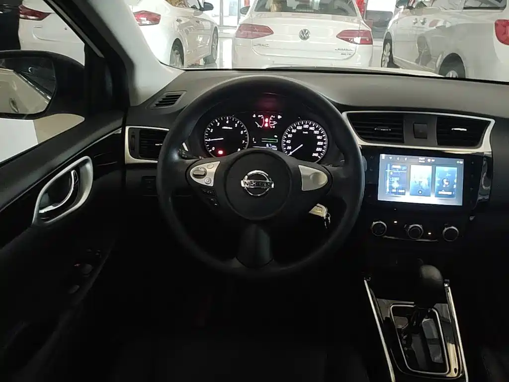 Nissan Sylphy — миниатюра 11