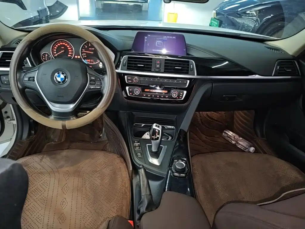 BMW 3 Series — миниатюра 10