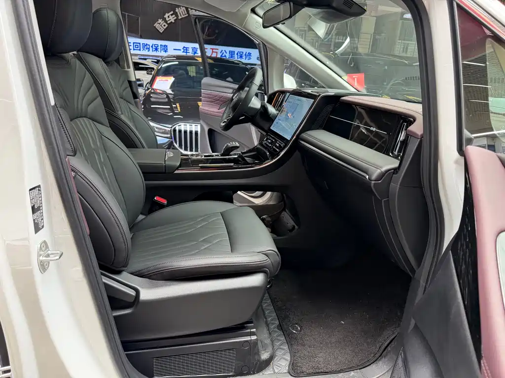 GAC Motor Trumpchi M8 — миниатюра 21