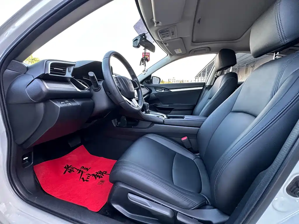 Honda Civic — миниатюра 4