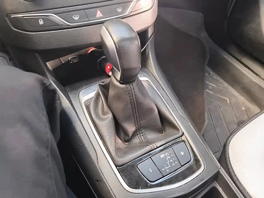 Peugeot 308S — миниатюра 16