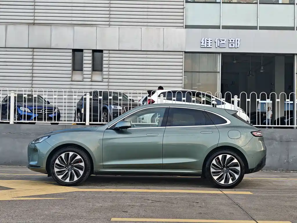 Aito M5