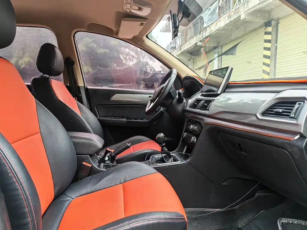 BAW Weiwang M50F — миниатюра 4