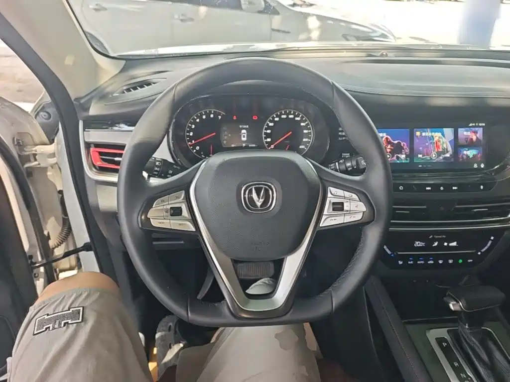 Changan CS35PLUS — миниатюра 11
