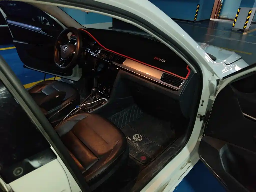 Volkswagen Bora — миниатюра 18