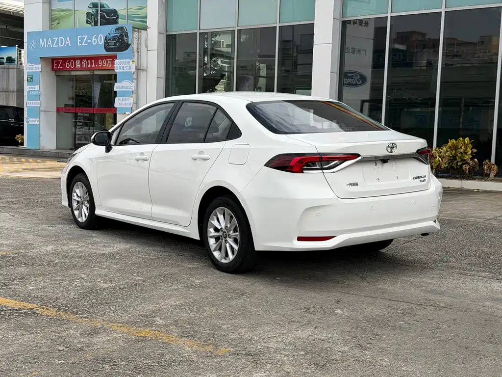 Toyota Corolla — миниатюра 21