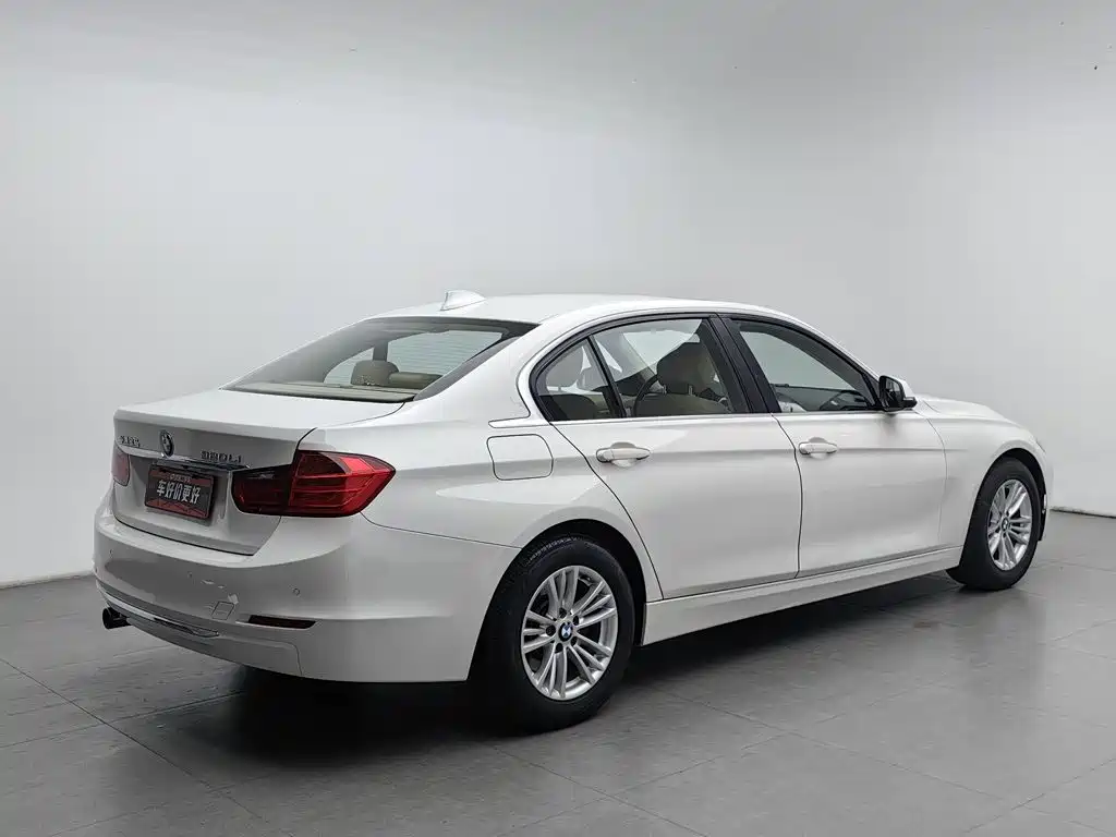 BMW 3 Series — миниатюра 2
