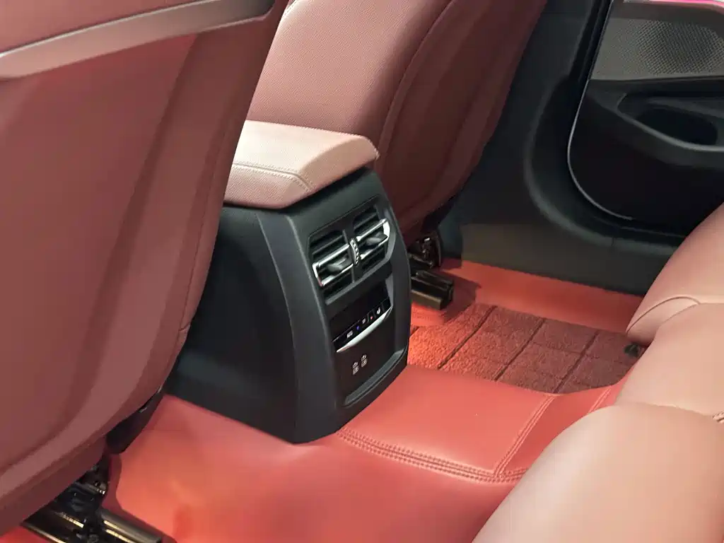 BMW 3 Series — миниатюра 18