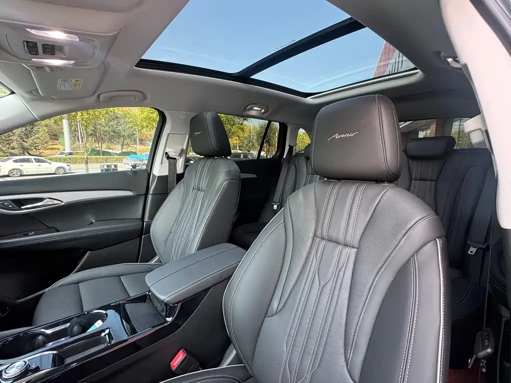 Buick Envision Plus — миниатюра 10