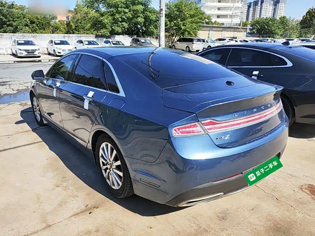 Lincoln MKZ — миниатюра 5