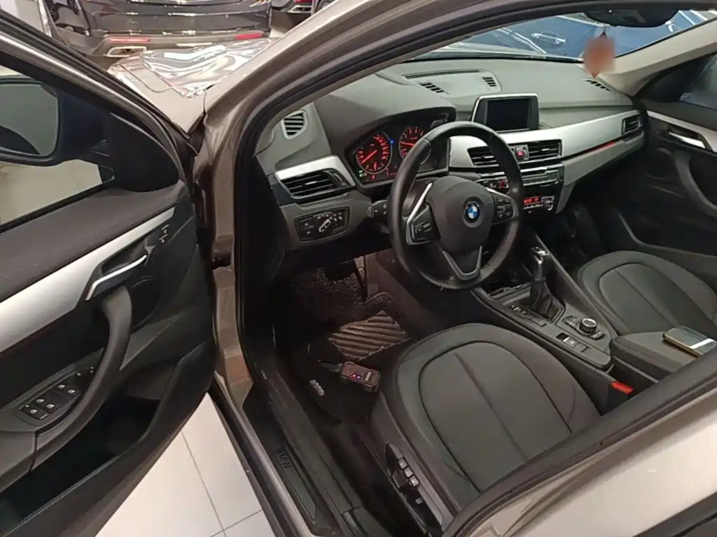 BMW X1 — миниатюра 16