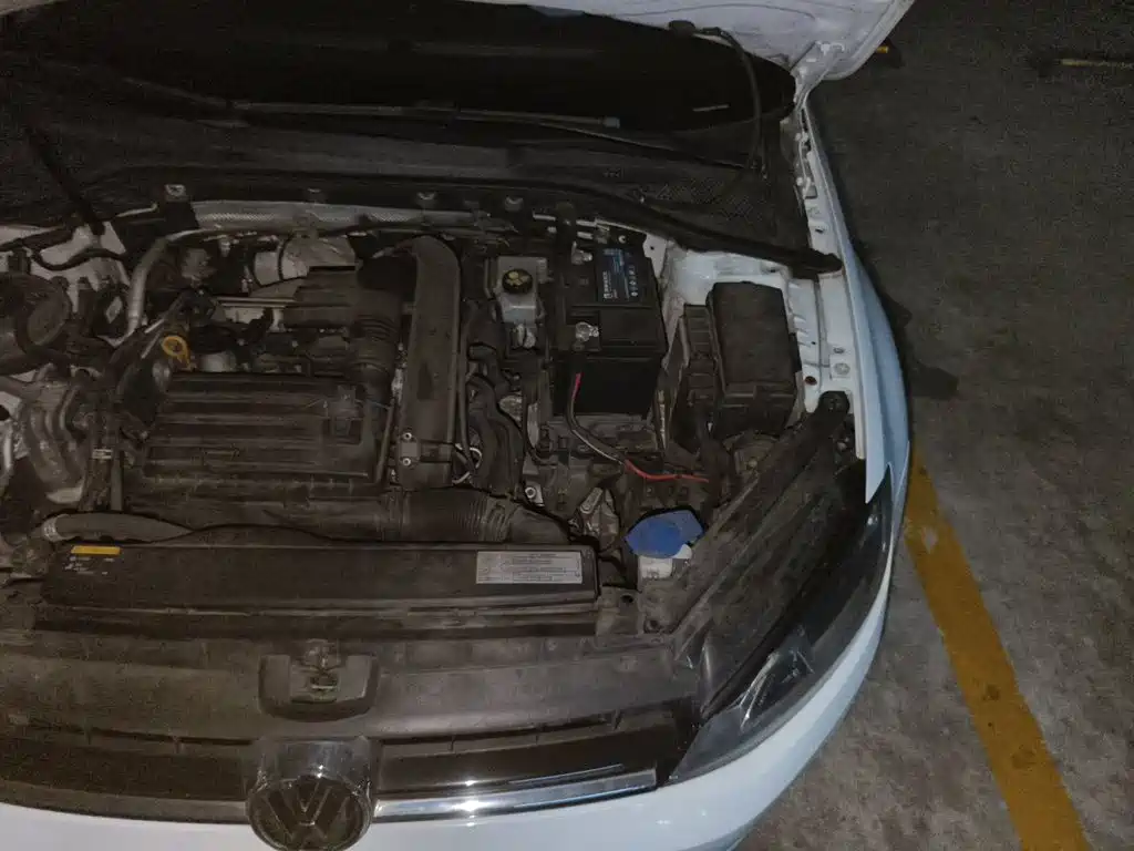 Volkswagen Golf — миниатюра 21