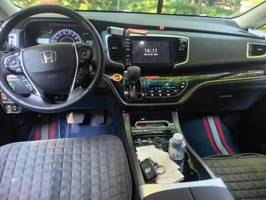 Honda Odyssey — миниатюра 12