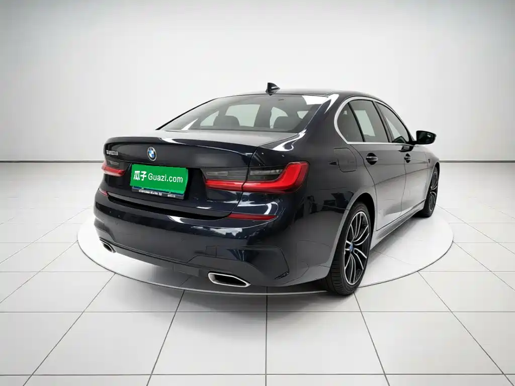 BMW 3 Series — миниатюра 6