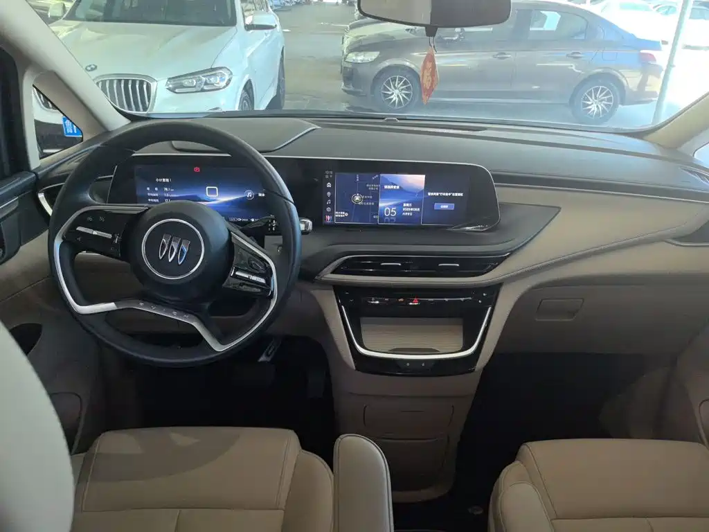 Buick GL8 Hybrid — миниатюра 15