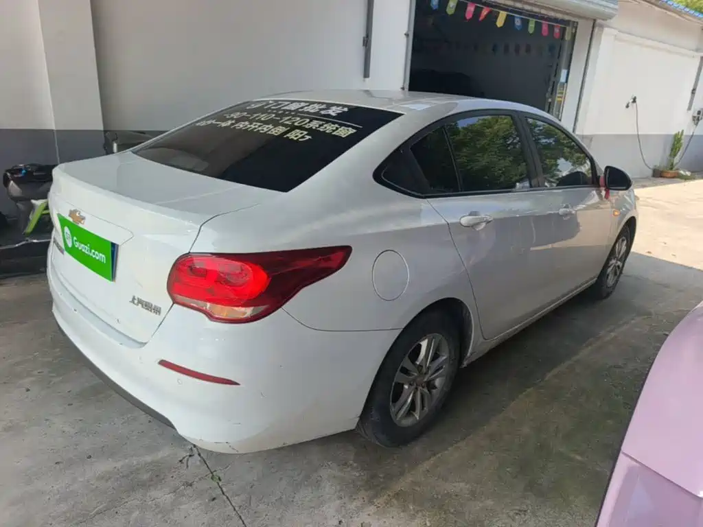 Chevrolet Cavalier — миниатюра 7