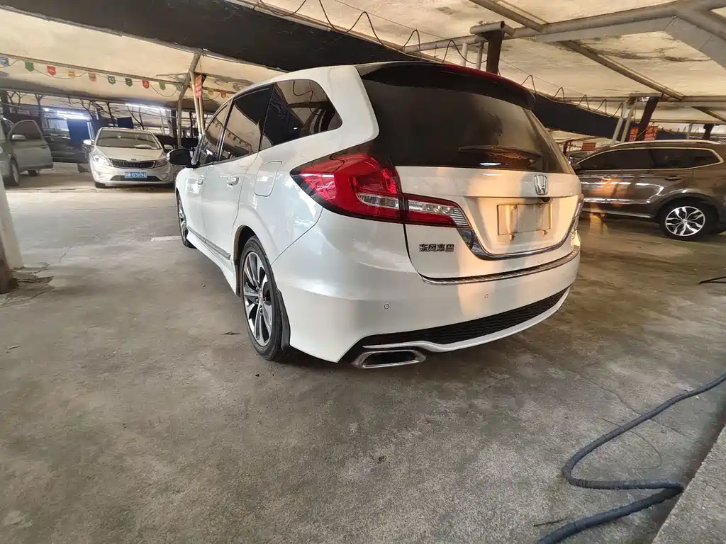 Honda Jade — миниатюра 9