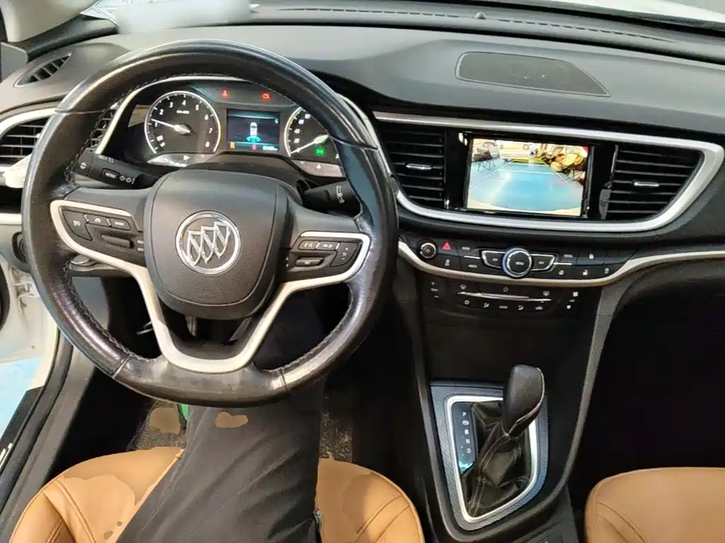 Buick Excelle — миниатюра 10