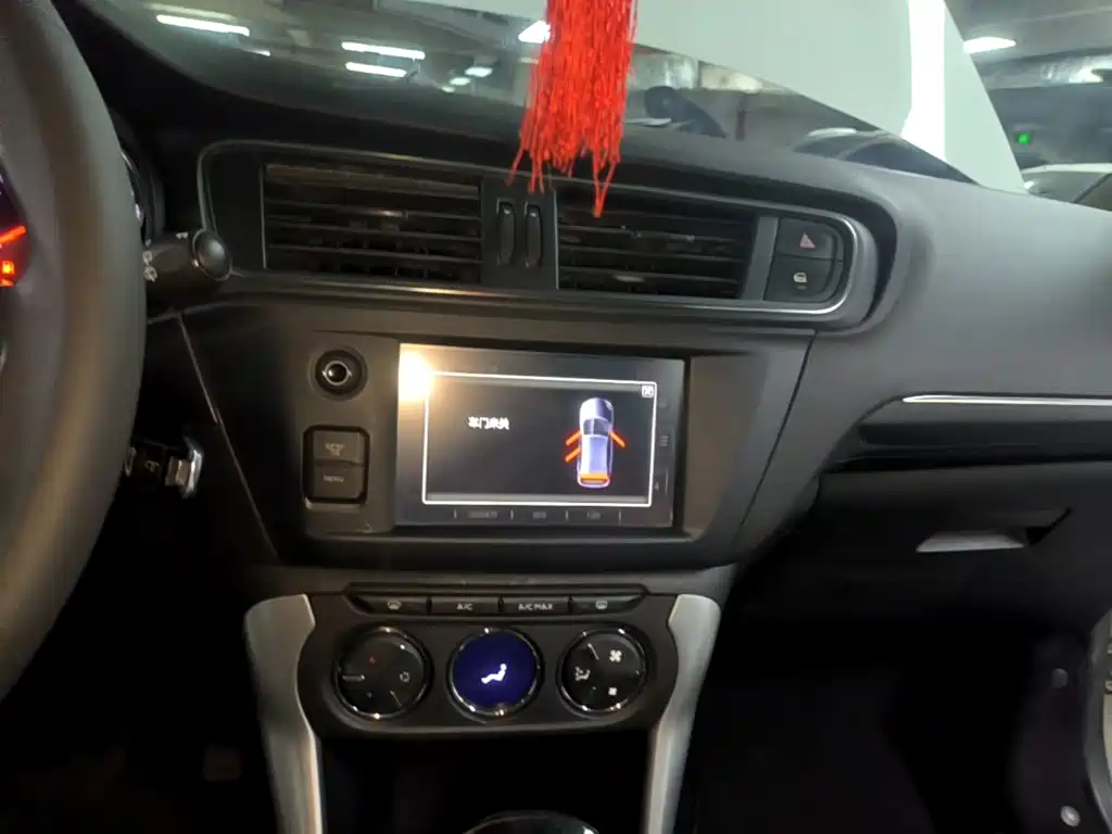 Citroen C3-XR — миниатюра 13