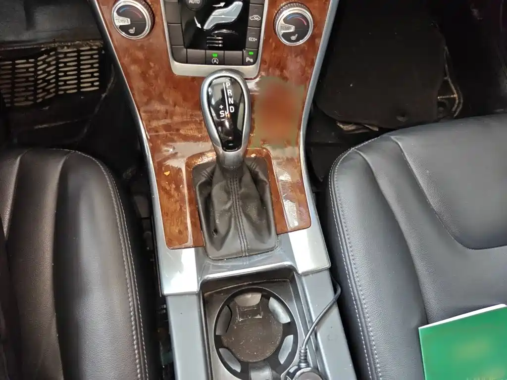 Volvo XC60 — миниатюра 7