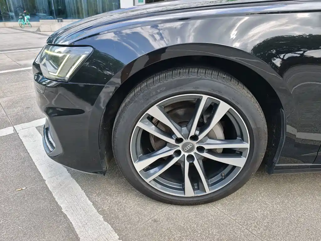 Audi A6L — миниатюра 3