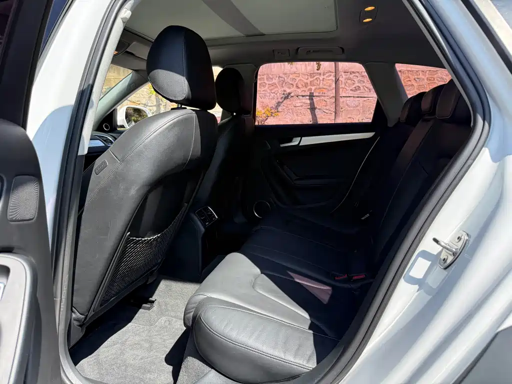 Audi A4 (Import) — миниатюра 11