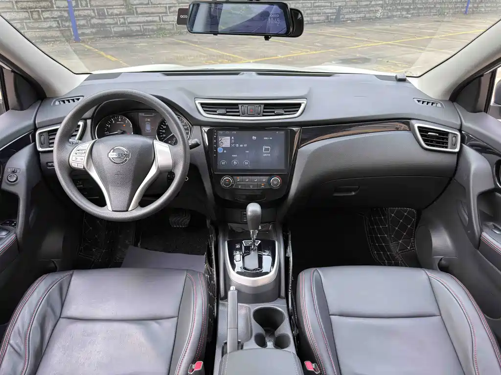 Nissan Qashqai — миниатюра 8