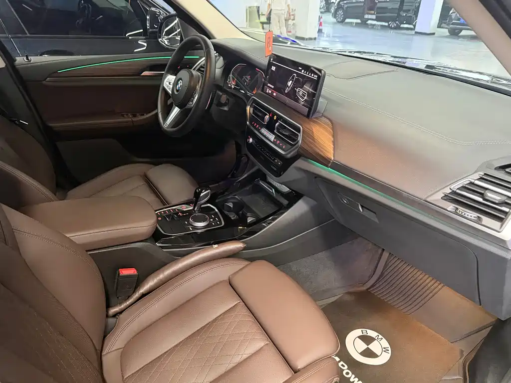 BMW X3 — миниатюра 11