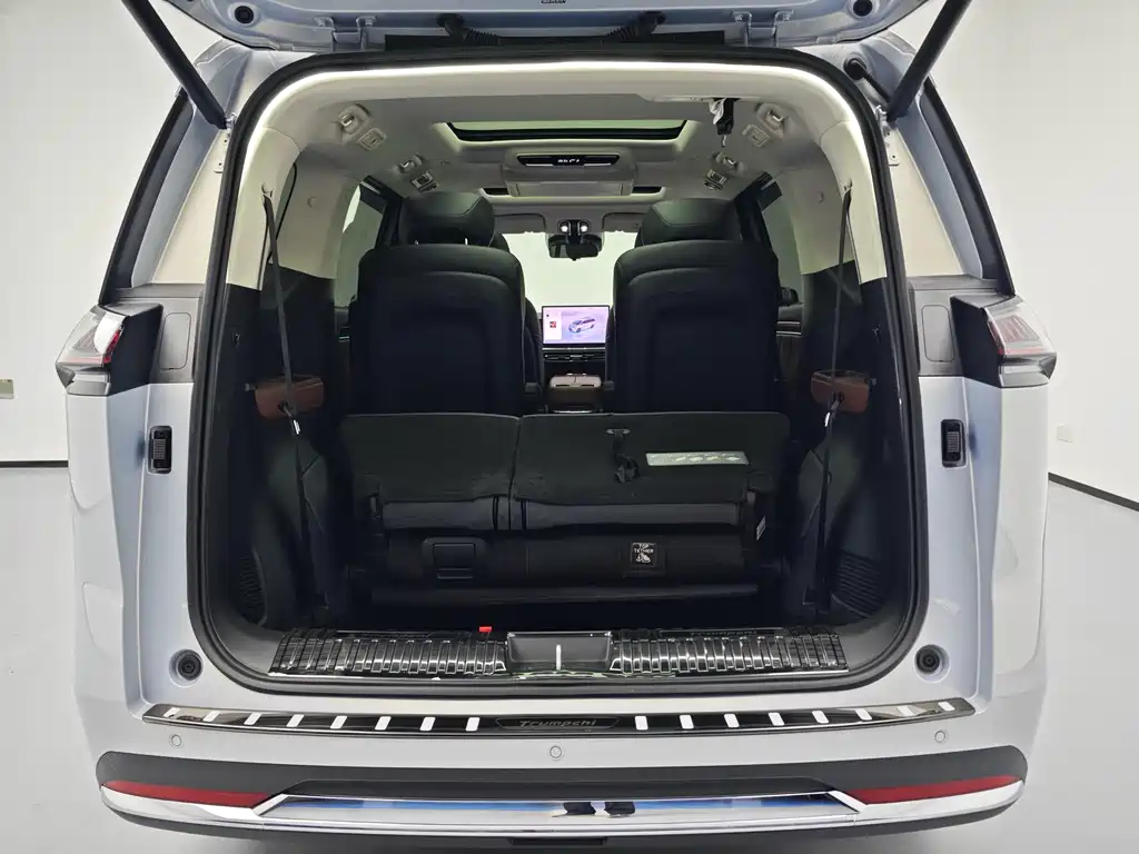 GAC TRUMPCHI E8 NEW ENERGY