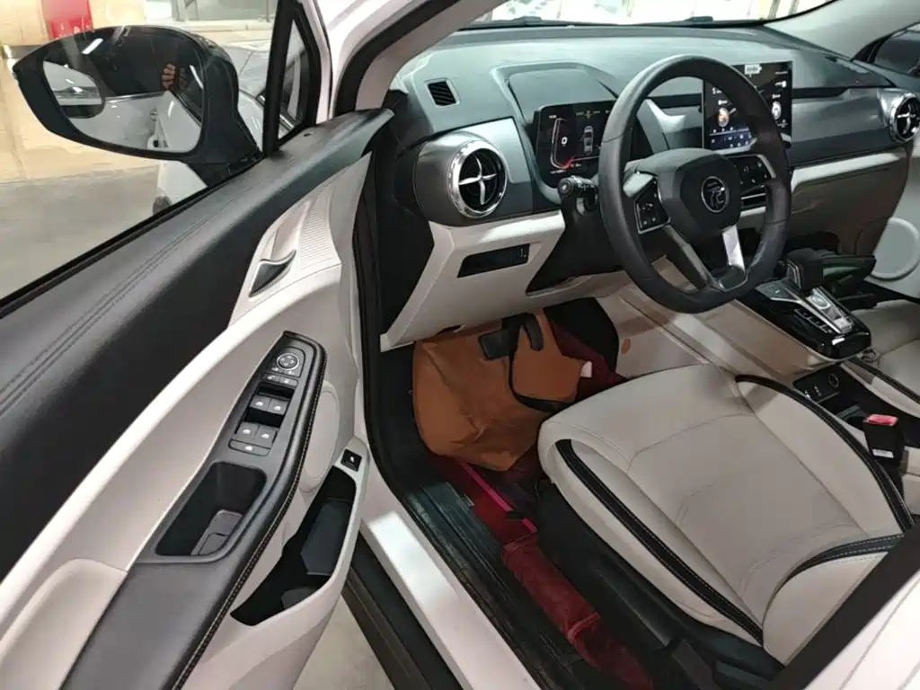 BYD Yuan Pro — миниатюра 16