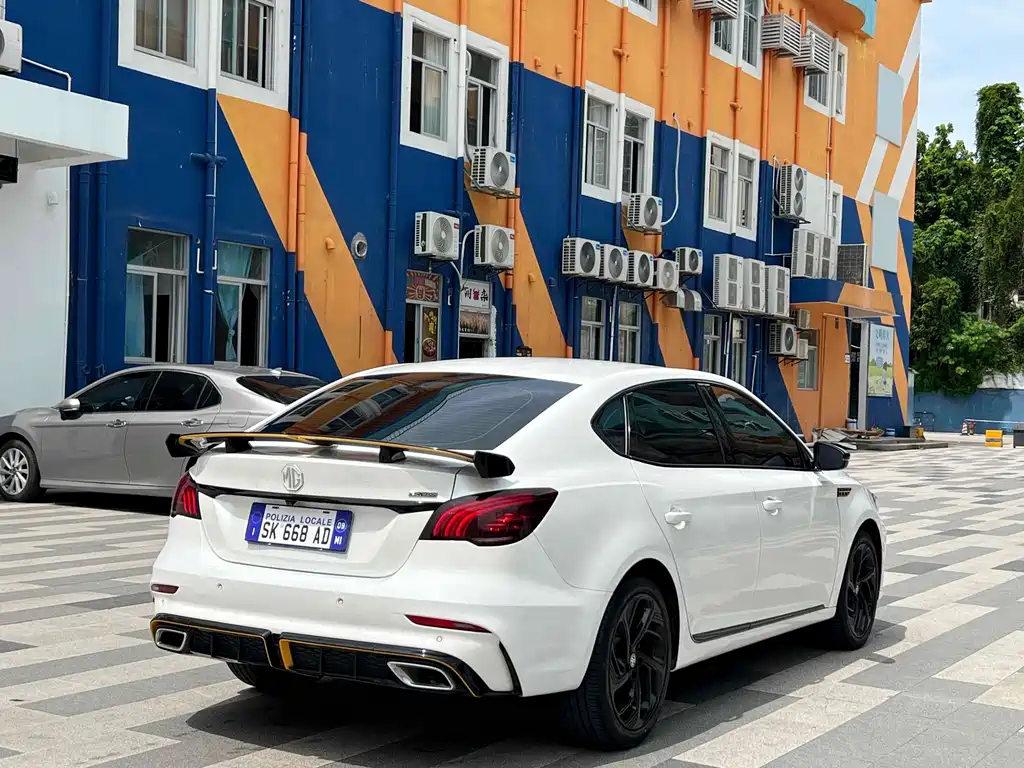 MG MG6 — миниатюра 12