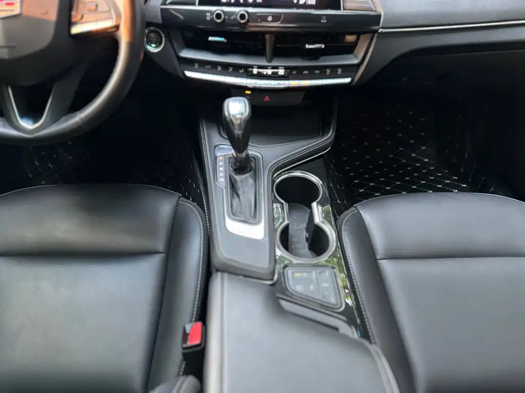 Cadillac CT4 — миниатюра 15