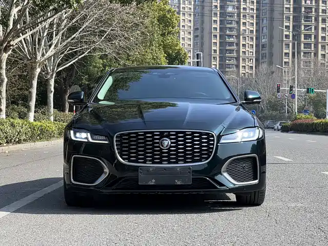 JAGUAR XFL 2022