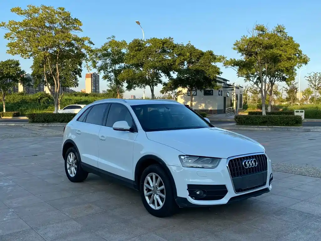 Audi Q3 — миниатюра 3