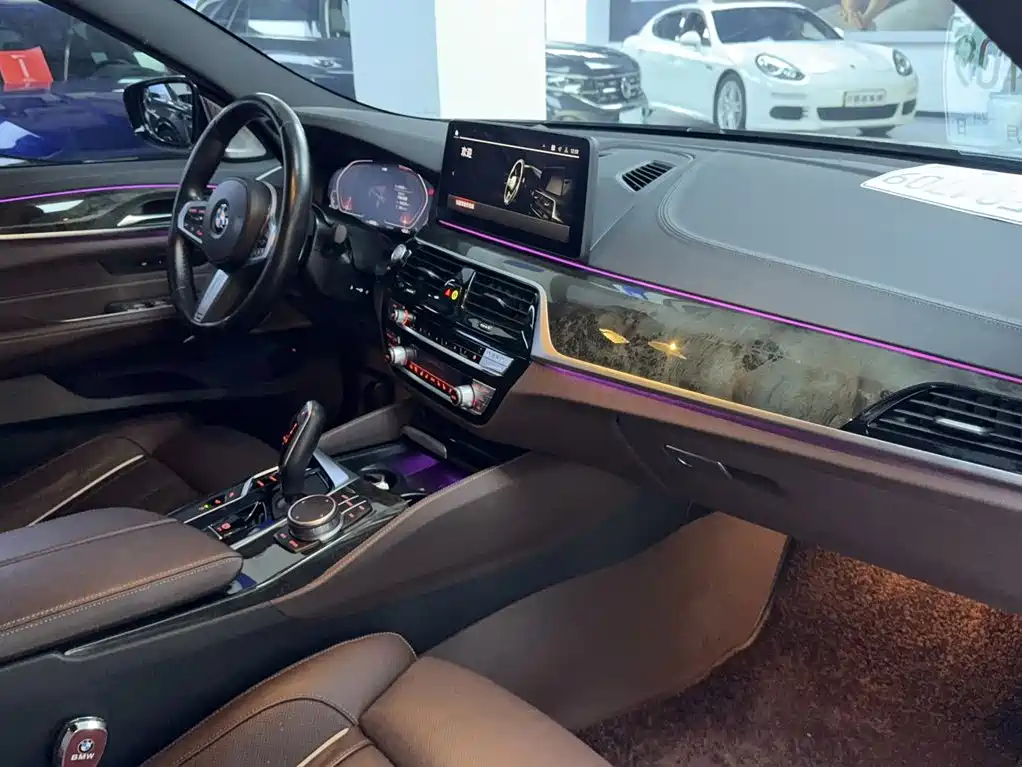 BMW 6 Series GT — миниатюра 14