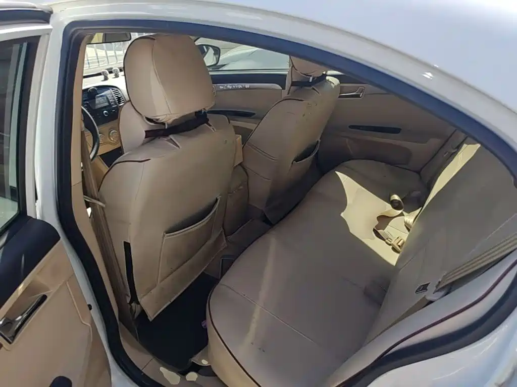 Roewe 350 — миниатюра 22