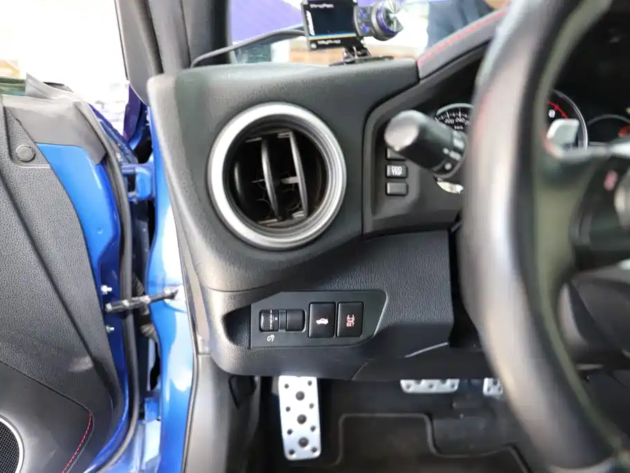 Subaru BRZ — миниатюра 9
