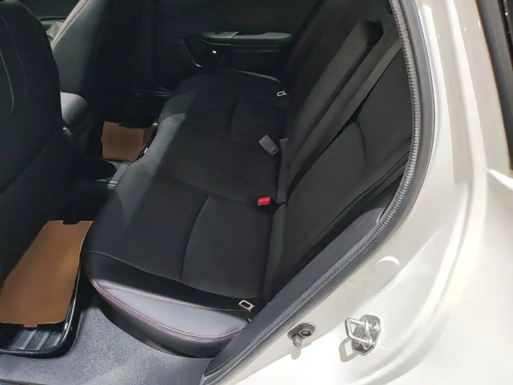 Honda Civic — миниатюра 17