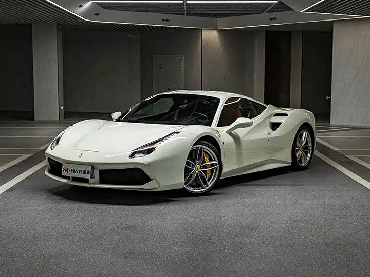 Ferrari 488