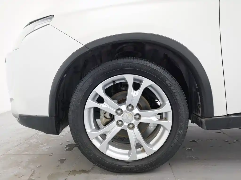 Mitsubishi Outlander (Import) — миниатюра 17